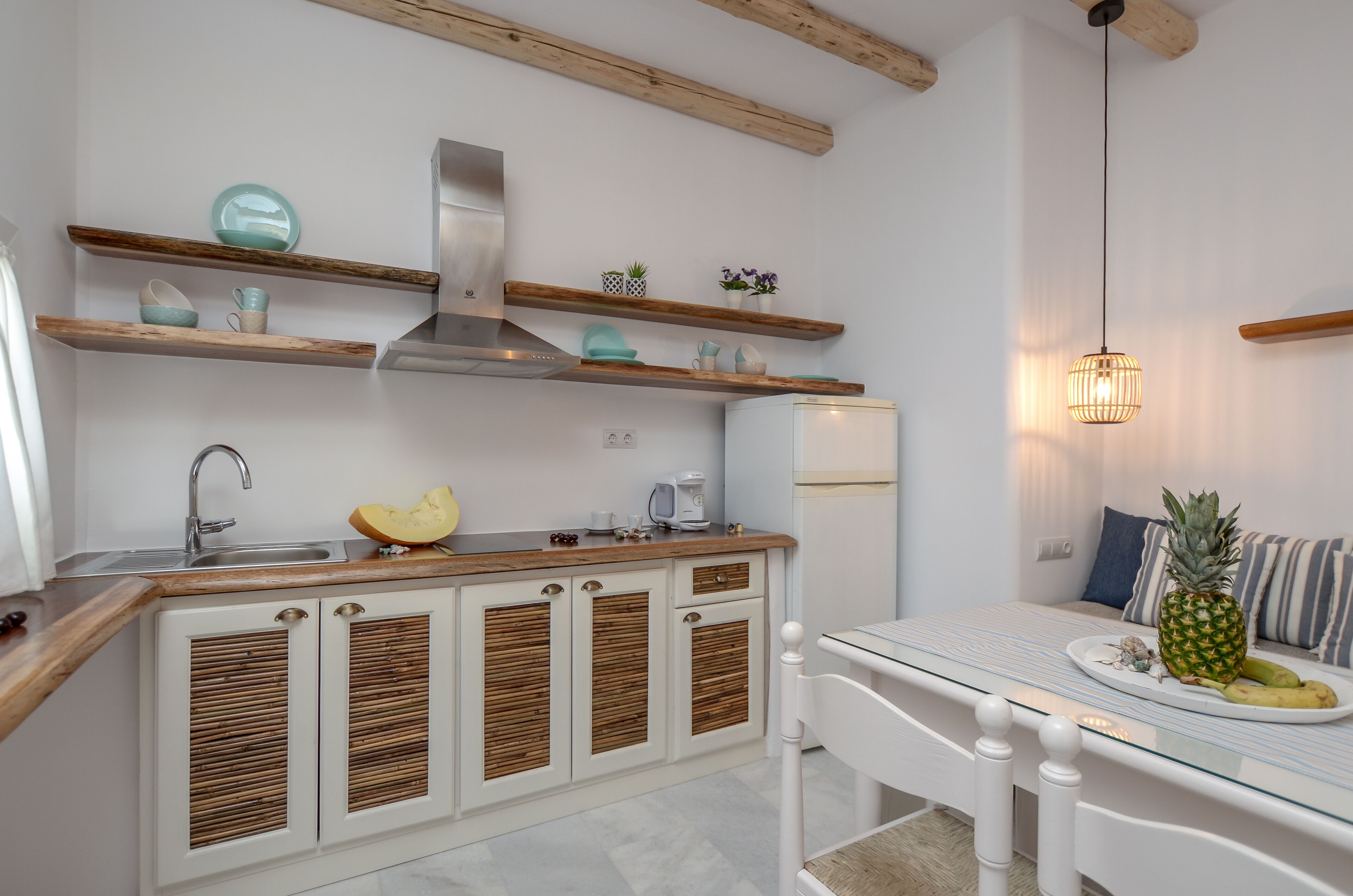 studio, pool view | private kitchen | fridge, stovetop