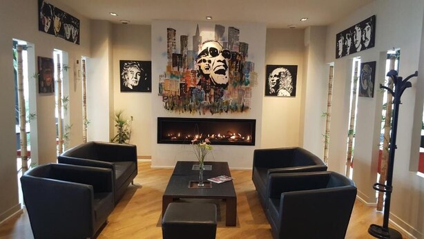 Lobby lounge - Hotel de Loire (Trelaze)