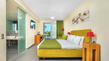 Junior Suite | Hypo-allergenic bedding, minibar, blackout curtains, soundproofing
