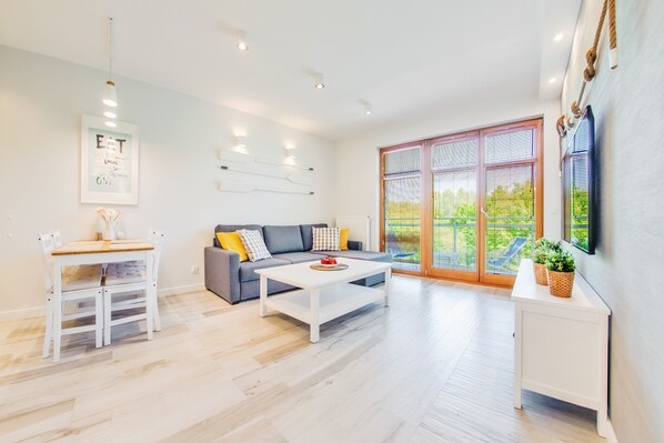 Standard Apartment | Living area