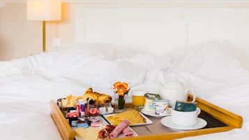 Minibar, coffres-forts dans les chambres, décoration personnalisée