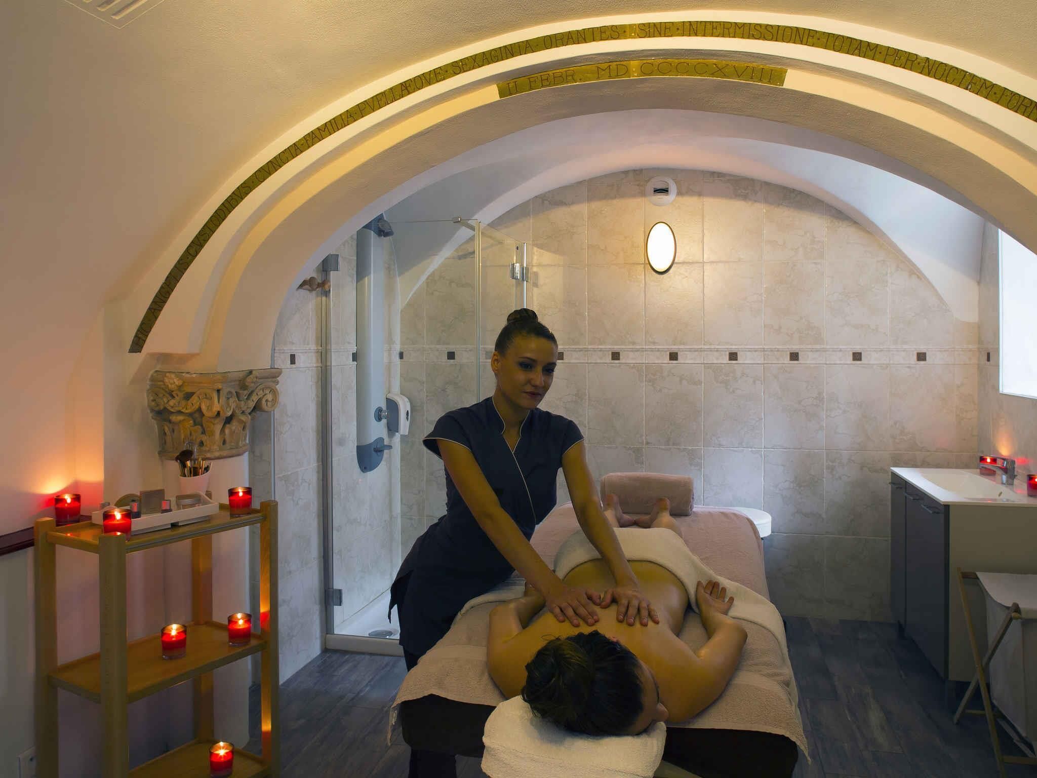 turkish bath/hammam, body wraps, body scrubs, facials