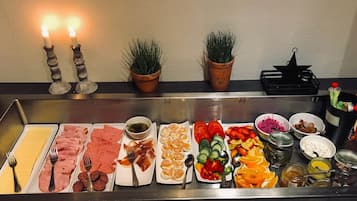 Desayuno buffet incluido todos los días