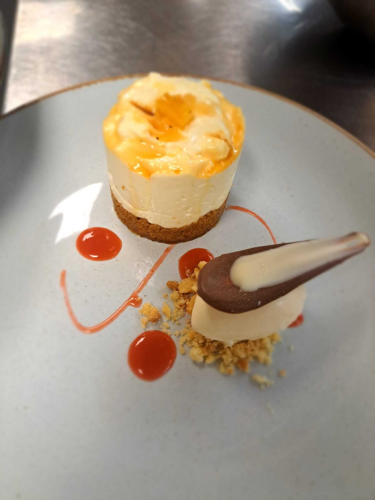 lunch and dinner served