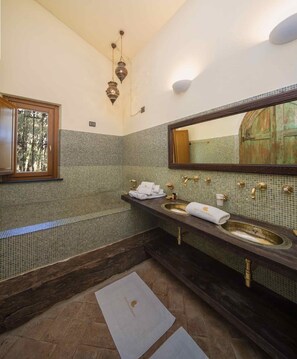 Family Suite | Bathroom - Resort La Ghiaia (Sarzana)