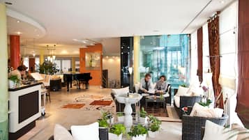 Khu tiếp khách ở sảnh
