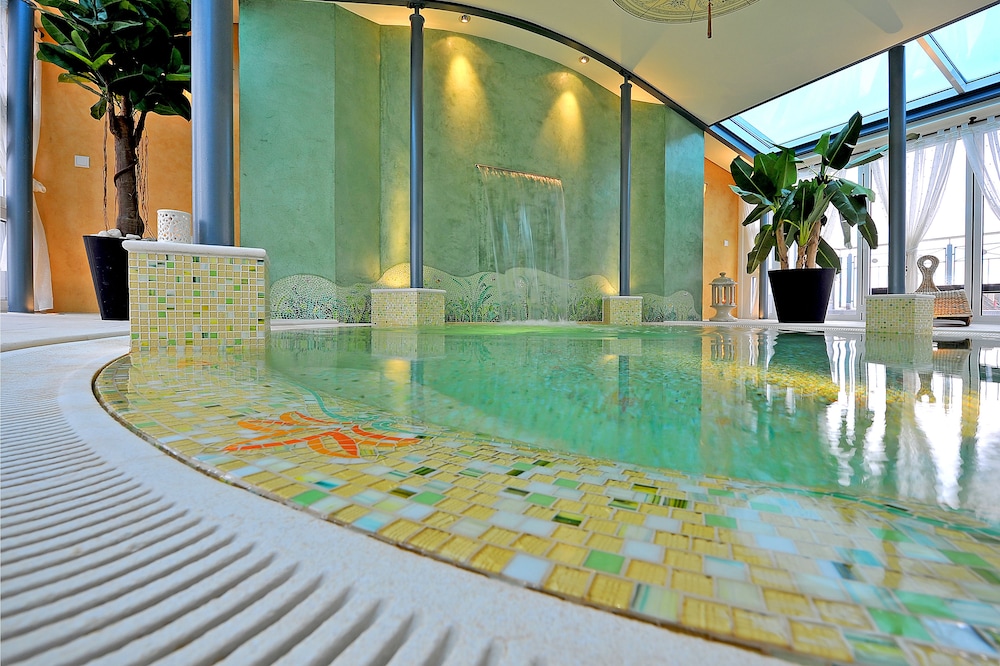 Boutique Hotel LaCasa by null