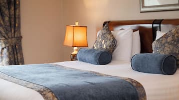 In-room safe, desk, iron/ironing board, free WiFi