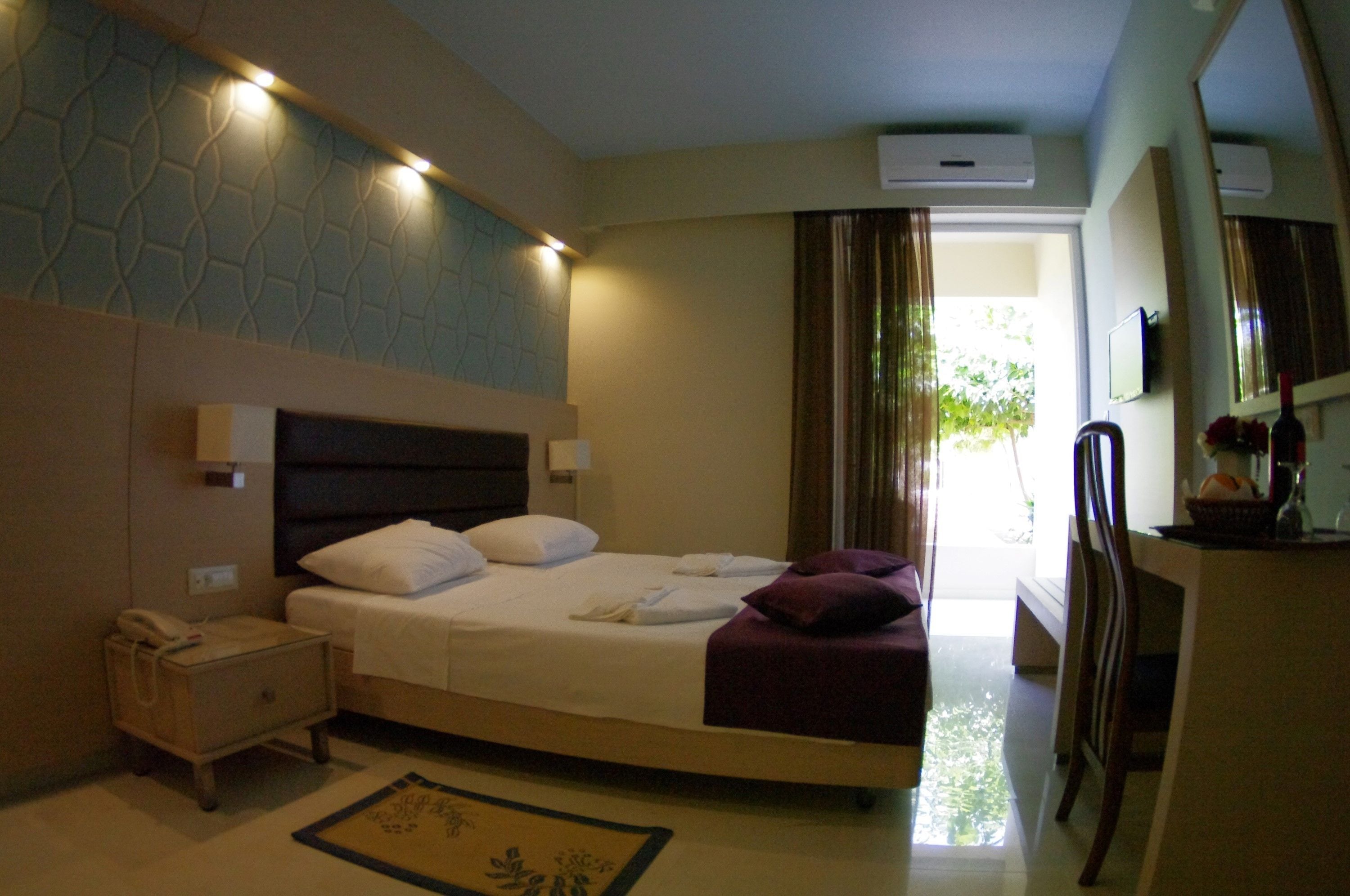 Photo - Eleftheria Hotel