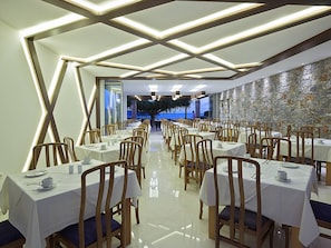 Daily buffet breakfast (EUR 10 per person)