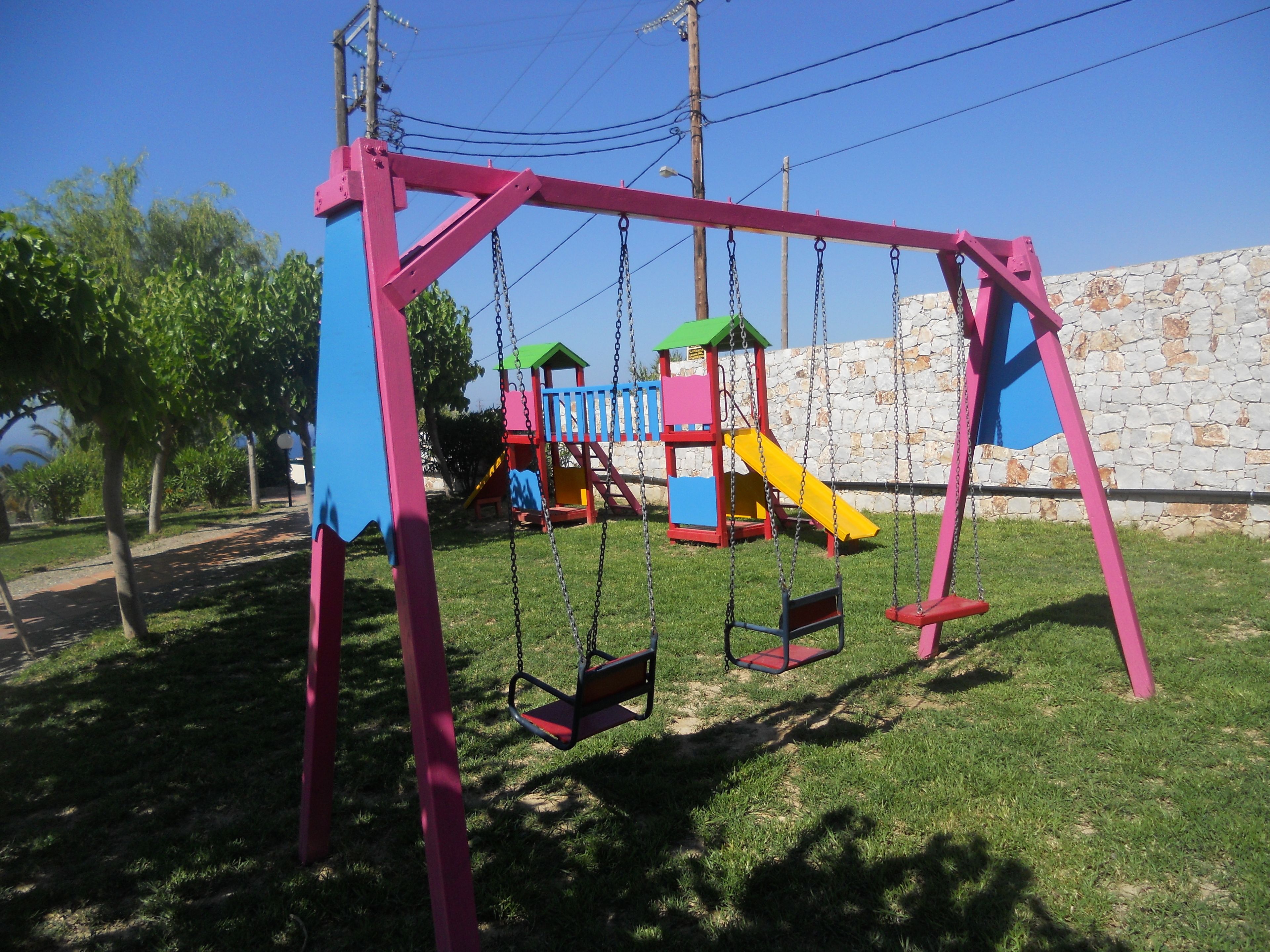 children’s play area – outdoor