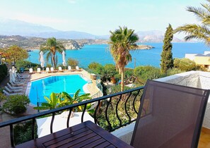 Apartment, 1 Bedroom, Bay View | 3 bedrooms, desk, iron/ironing board, free WiFi - Emerald (Apokoronas)