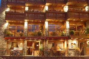 Exterior - LOGIS HOTEL LE MONAL (Sainte-Foy-Tarentaise)