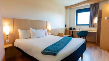 Comfort Double Room | Langsir/tirai gelap terus, kalis bunyi, seterika/papan seterika