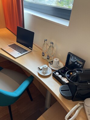 Comfort Double Room | Blackout drapes, soundproofing, iron/ironing board