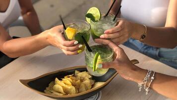 Bar (en el alojamiento)