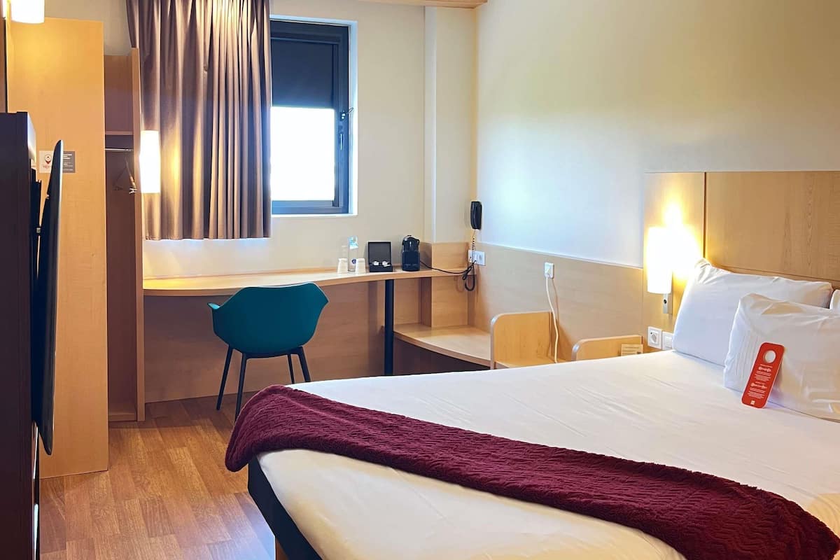 Chambre Double Confort | 1 chambre, rideaux occultants, chambres insonorisées