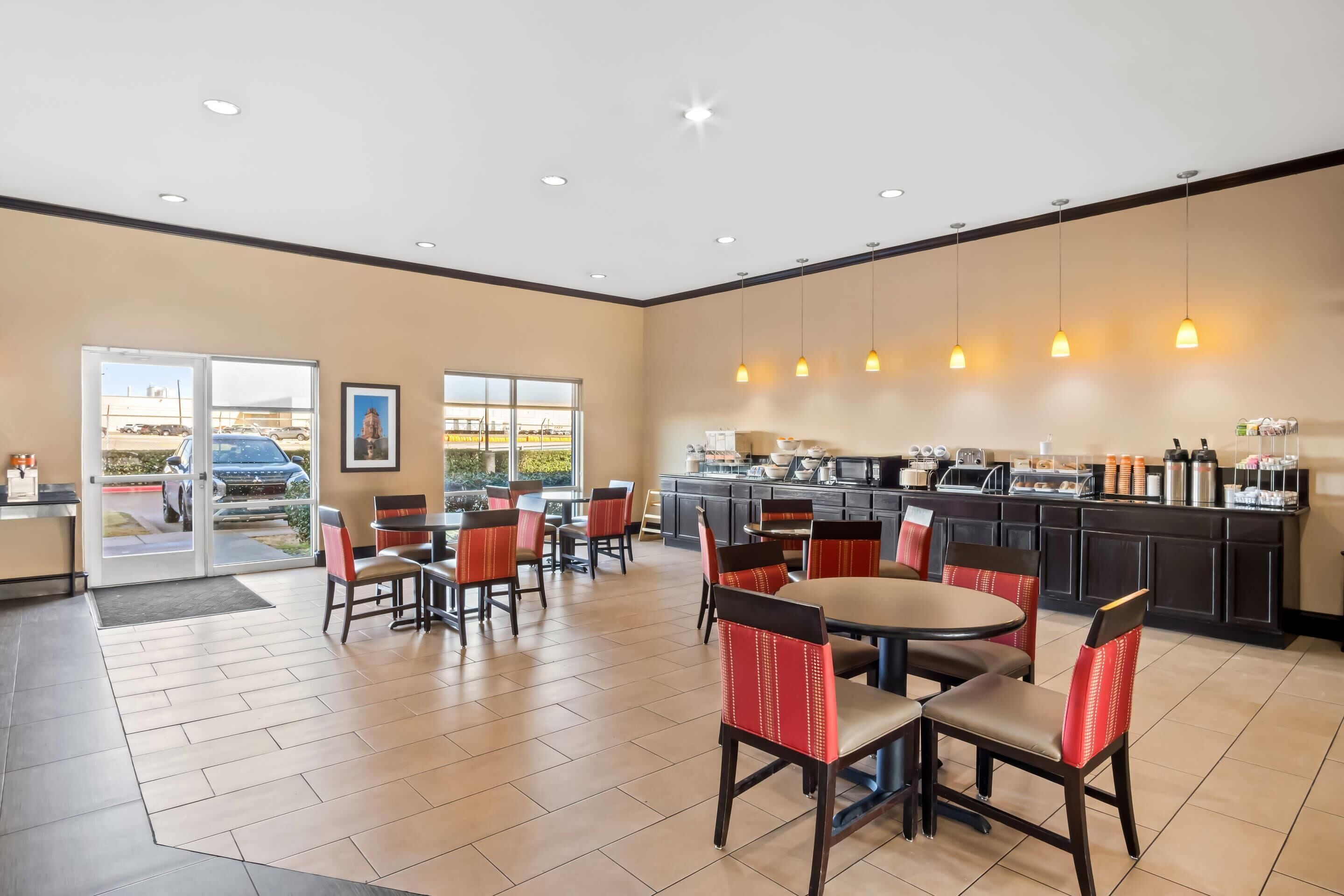 Free daily buffet breakfast