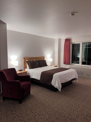 Handicap Accessible Queen Room