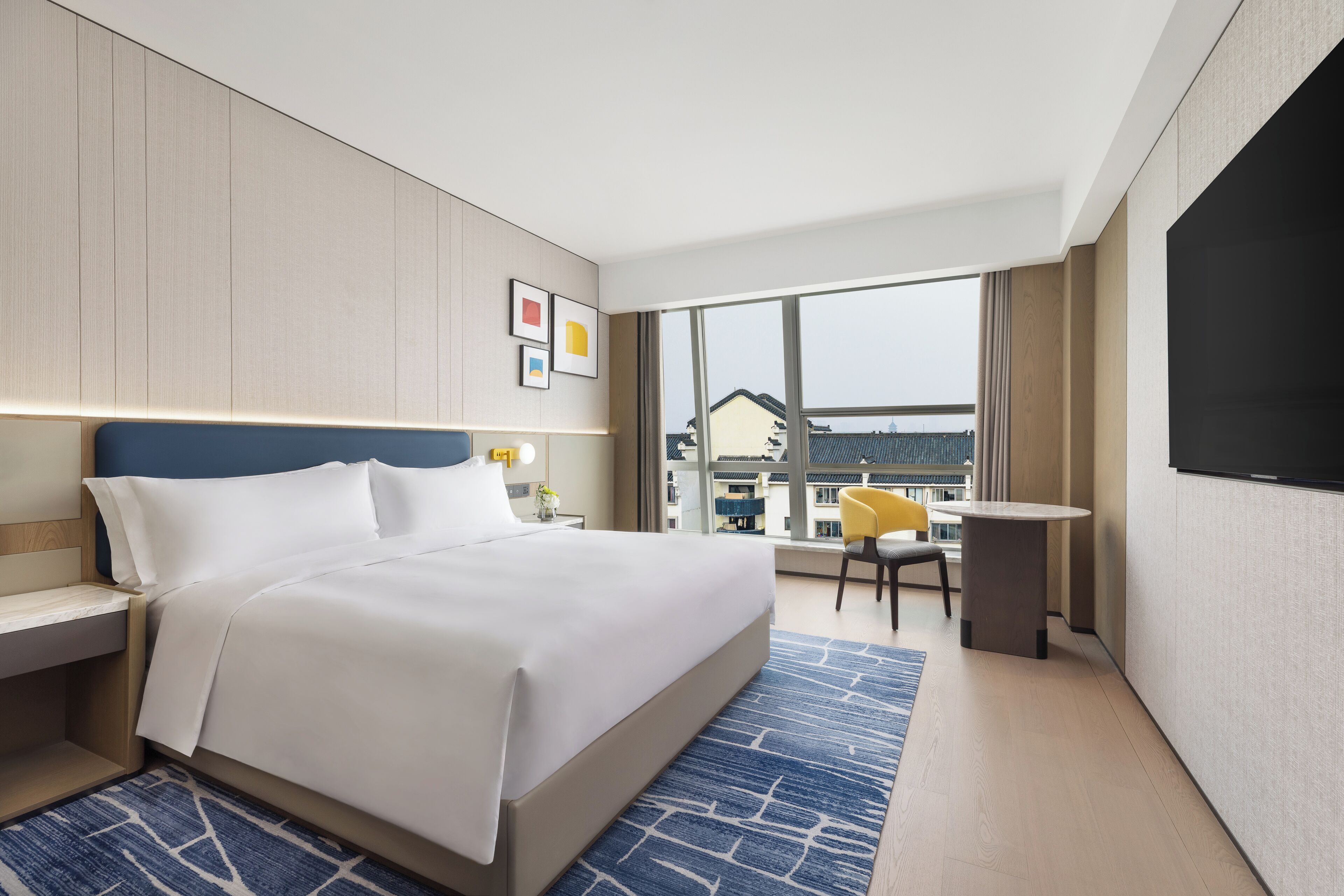 Standard Room, 1 King Bed