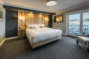 Premier-Zimmer, Balkon, Seeseite | Hochwertige Bettwaren, individuell dekoriert, Verdunkelungsvorhänge