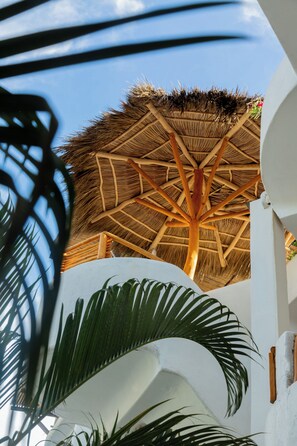 Terrace/patio - Hotel Amaca Puerto Vallarta - Adults Only (Puerto Vallarta)