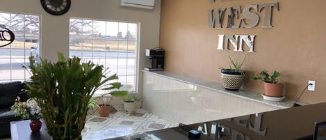 Rollaway beds, free WiFi