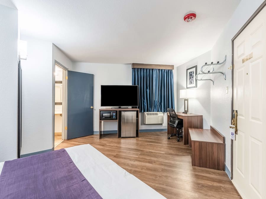 1 dormitori, escriptori, cortines opaques i wifi gratuïta