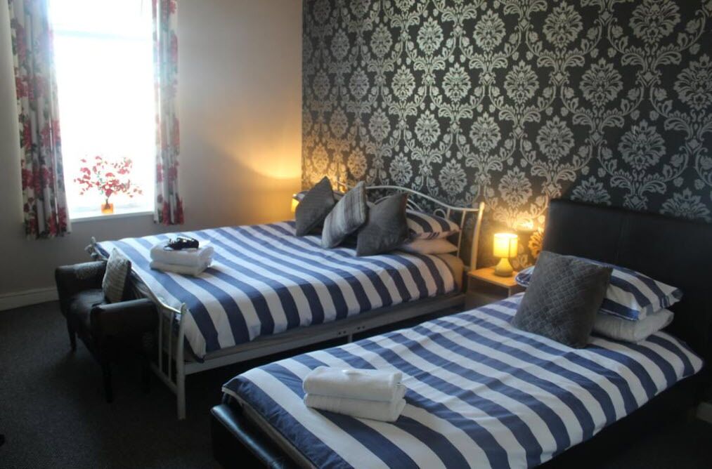 triple room | individually decorated, individually furnished, iron/ironing board