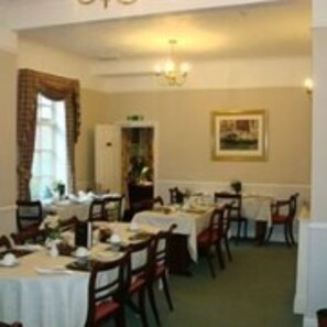 Restaurant - Hunters Lodge (Southampton)