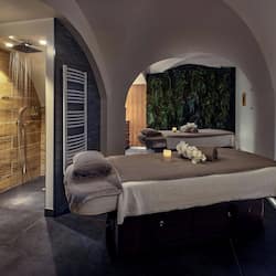 Sauna, hot tub, steam room, Turkish bath, body treatments, hydrotherapy