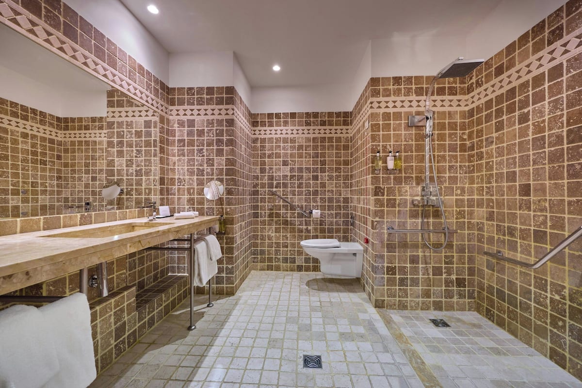 privilege double room city view | minibar, in-room safe, individually decorated, individually furnished