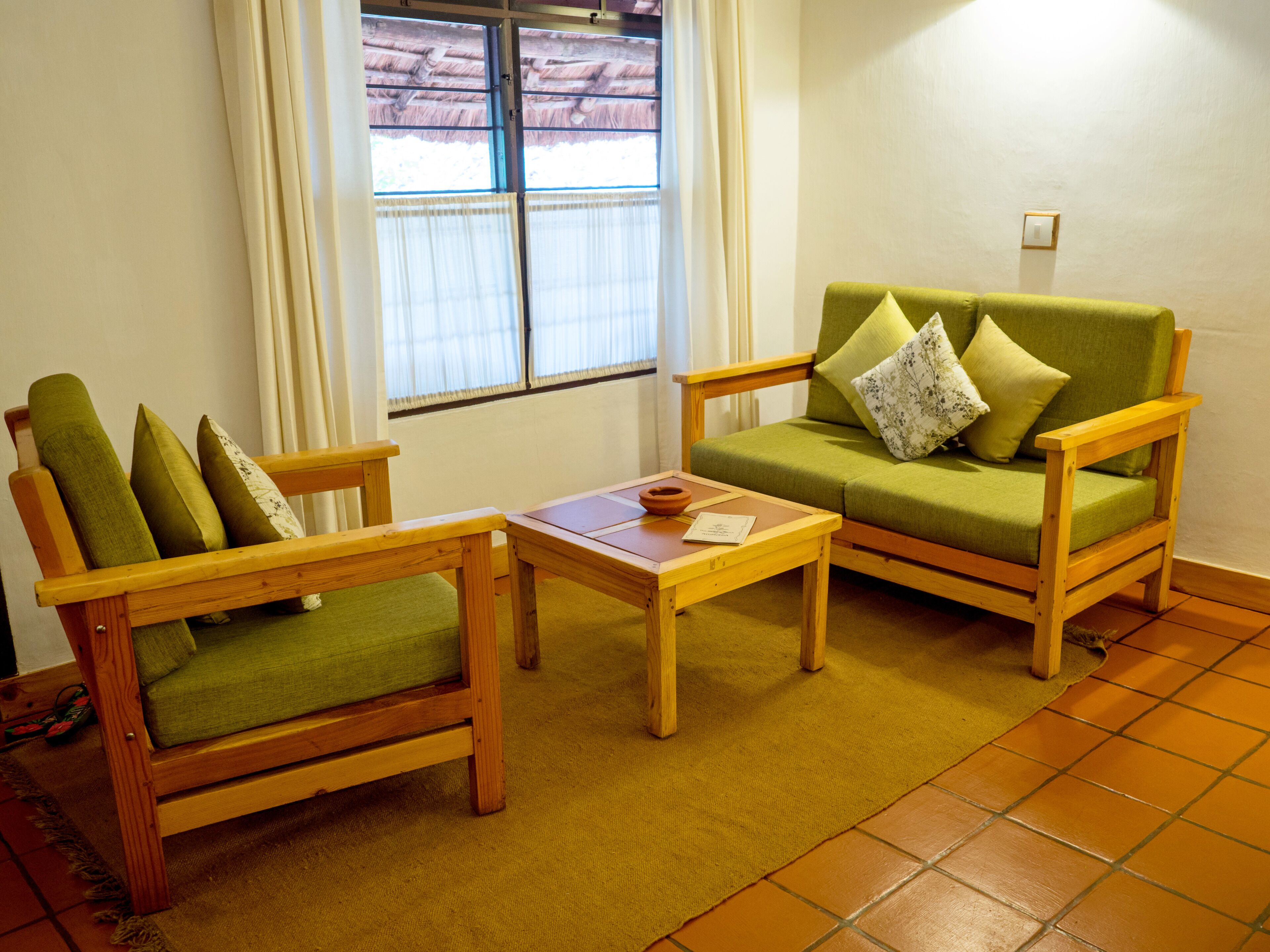 spice garden cottage | living area