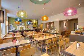 Dining - Meininger Hotel Berlin Mitte Humboldthaus (Berlin)