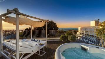 Suite con Roof Top panoramico vista mare | Terrasse/Patio