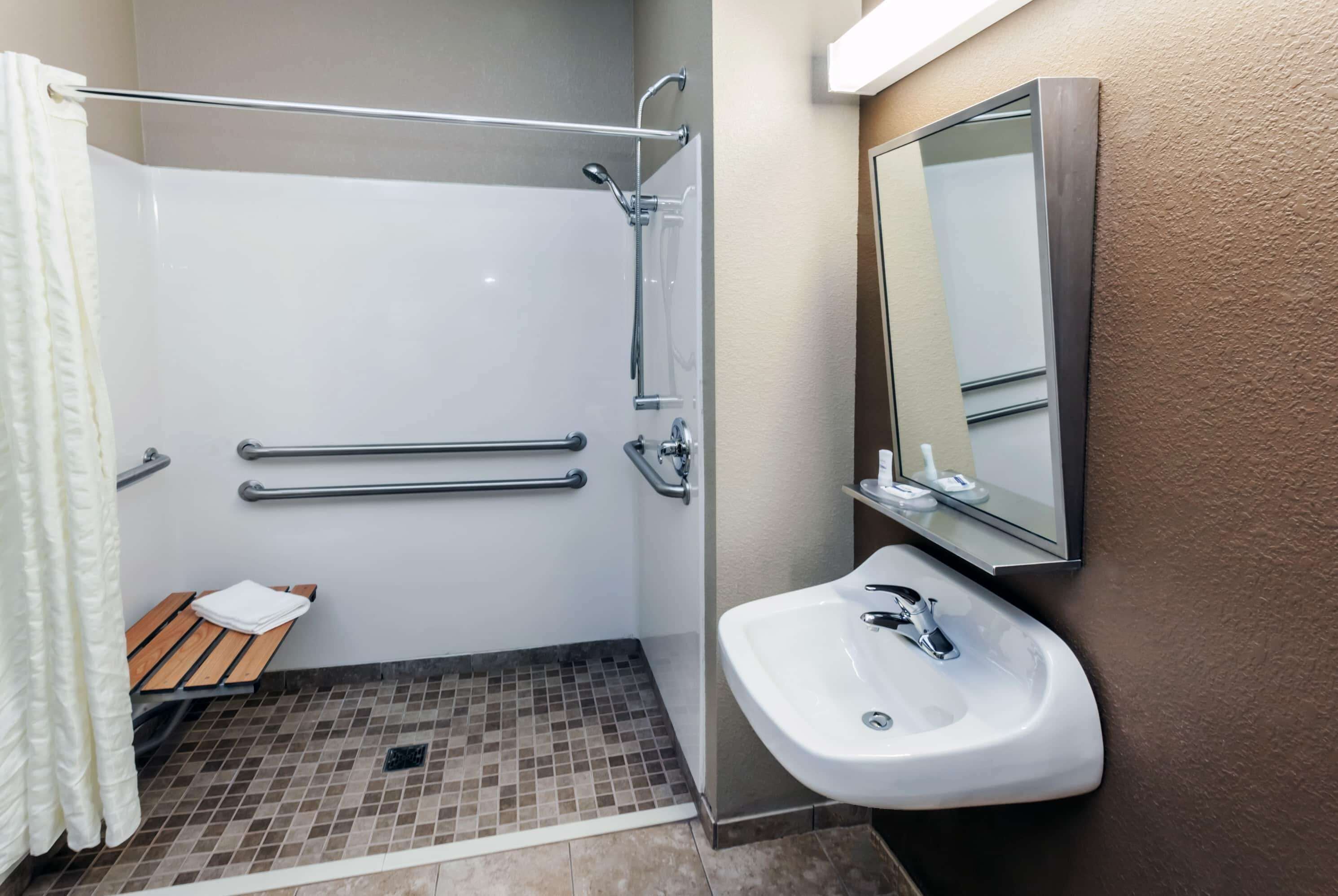 Photo - Microtel Inn & Suites by Wyndham Michigan City