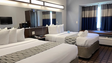 Caja de seguridad en la habitación y escritorio