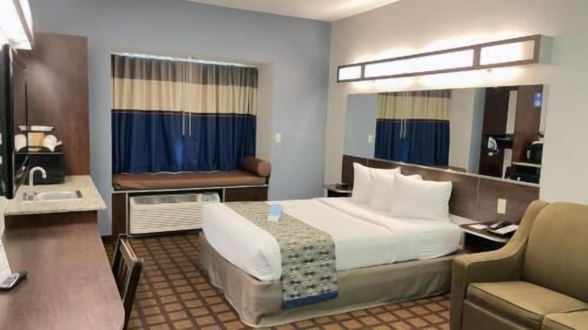In-room safe, desk, iron/ironing board, free cots/infant beds