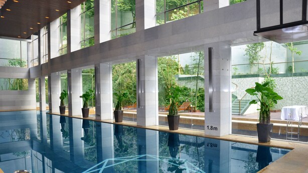 Indoor pool - Guangzhou Carat Hotel (Guangzhou)