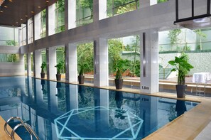 Indoor pool - Guangzhou Carat Hotel (Guangzhou)