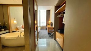 Premium bedding, minibar, in-room safe, blackout drapes