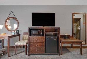 Premium bedding, pillow-top beds, in-room safe, laptop workspace