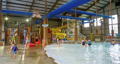 Hope Lake Lodge & Indoor Waterpark