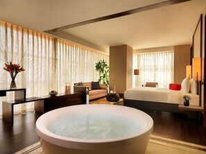 Grand Suite, 1 King Bed (Deluxe) | Premium bedding, down duvets, free minibar, in-room safe - Himalayas Hotel Shanghai (Shanghai)