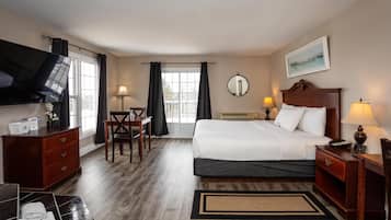 Suite, 1 trĂšs grand lit, non-fumeur, bain Ă remous