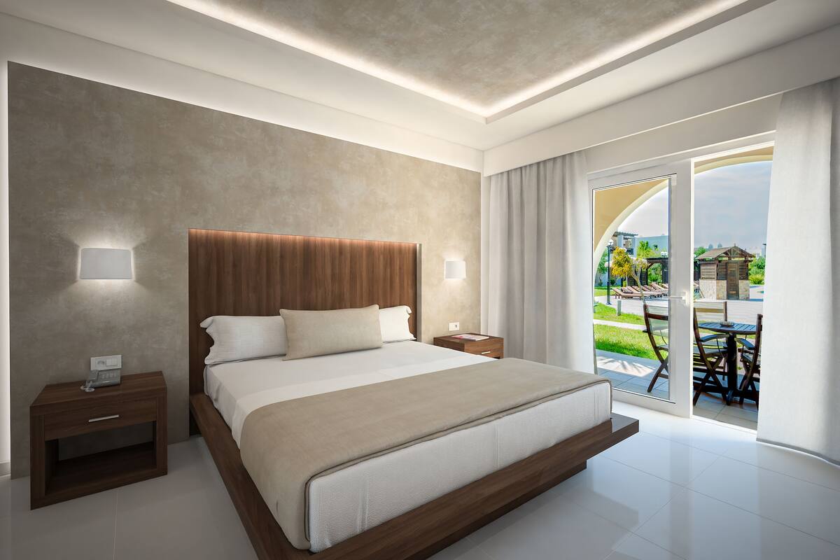 Superior Double Room | Premium bedding, in-room safe, desk, iron/ironing board (on request)