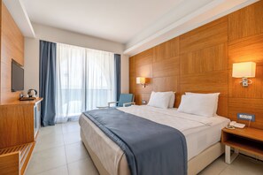 Free minibar items, in-room safe, free cribs/infant beds - Infinity By Yelken Aquapark & Resorts (Kuşadası)