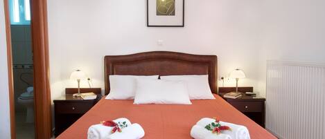 Duplex, 2 quartos | 1 quarto, camas com colchões pillow-top, escrivaninha