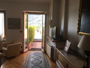 Interior detail - La Quartina (Mergozzo)
