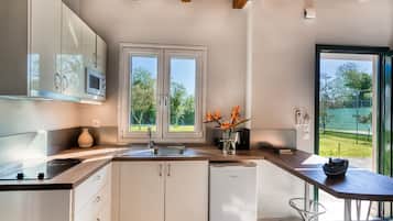 Appartement, 2 chambres | Coin cuisine privé